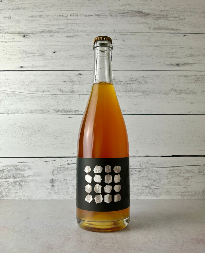 750 mL bottle of Rose Hill Ferments SV6 Golden Hornet Wild Fermented Sparkling Cider - Single Varietal